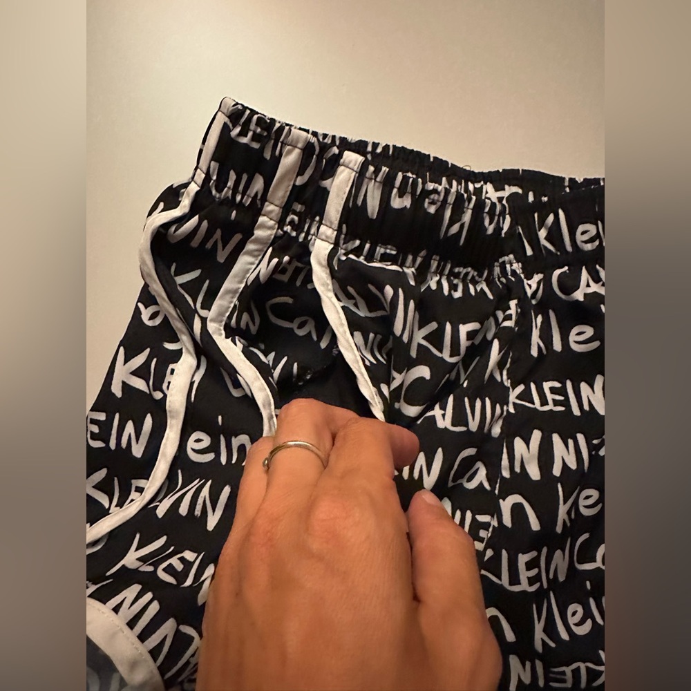 Calvin Klein athletic running shorts - Picture 4 of 7